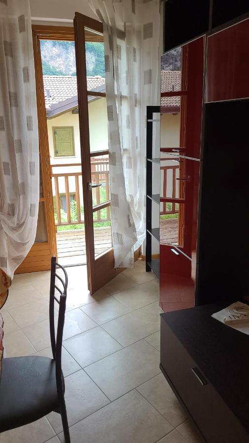 Casa Ibisco Apartment Tenno Exterior photo